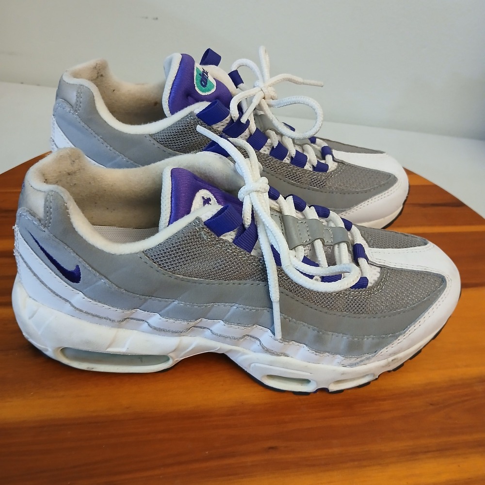 Nike Air Max 95 Womens 6.5 White Grape Sneakers Running Shoes 307960-109 - Picture 3 of 9